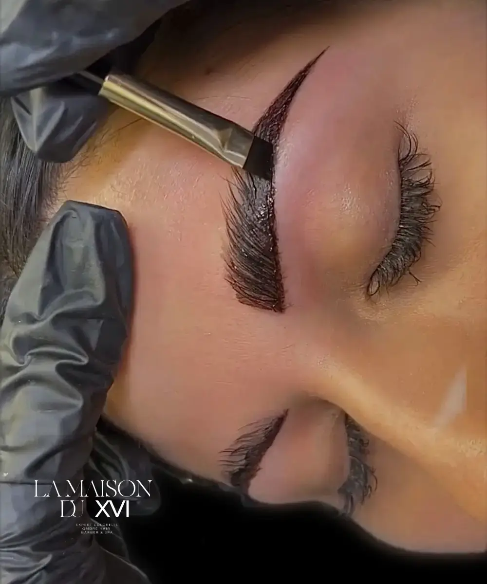 Brow Lift avec épilation et teinture Paris 16