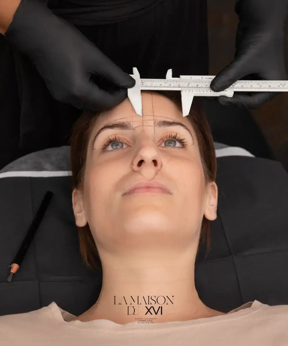 Restructuration des Sourcils avec Épilation à Paris 16